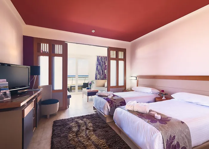 Barcelo Tiran Resort