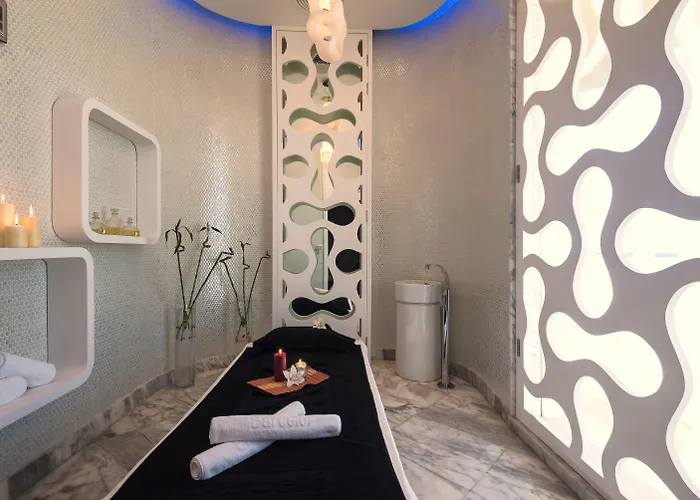 Resort Barcelo Tiran 4*