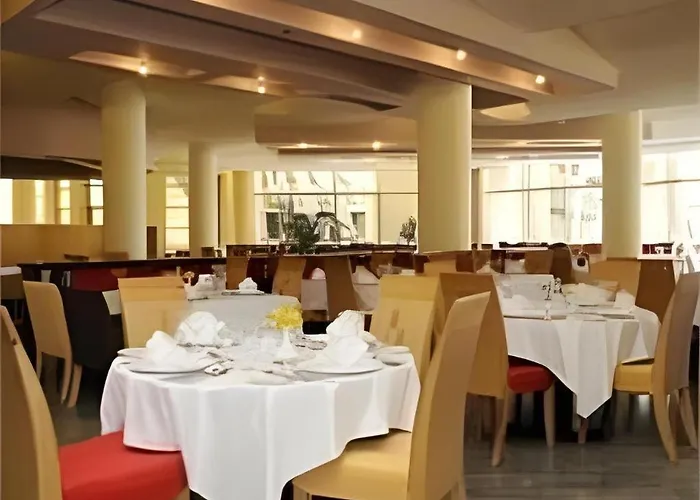 Resort Barcelo Tiran 4*