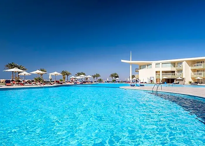Resort Barcelo Tiran