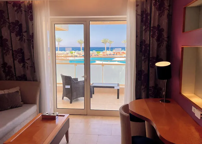 Barcelo Tiran 度假村